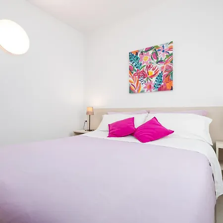 Apartament Maya With Sea View