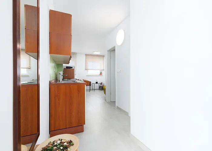 Maya With Sea View Apartament Poreč