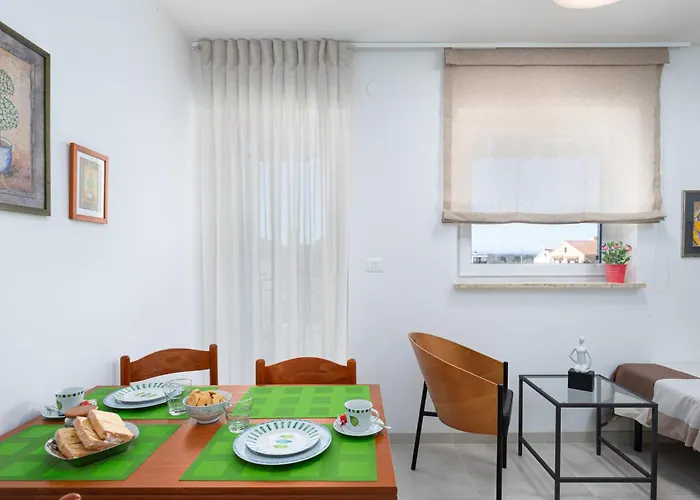 Apartament Maya With Sea View Poreč